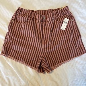 Anthropologie NWT Pilcro “The Striped Scrunchie Shorts” (M)